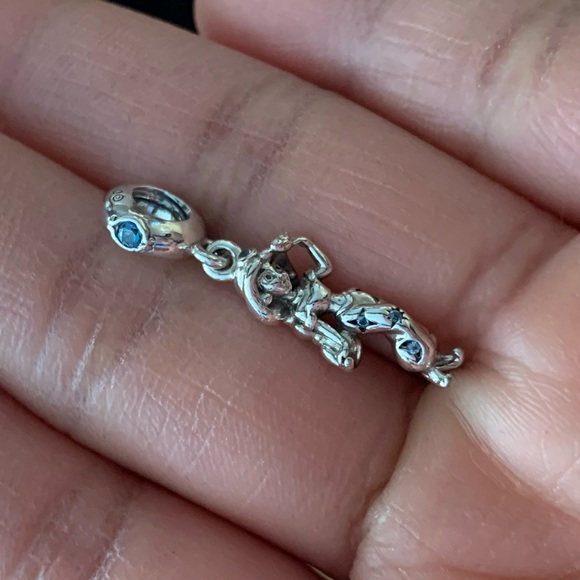 NEW Pandora x Disney Aladdin Princess Jasmine Dangle Charm - Picture 9 of 16